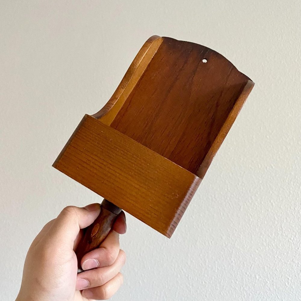 Vintage Ardco Wooden Wall Pocket with Flowers